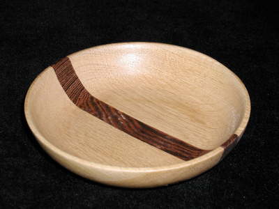 Schale in Wenge und Eiche